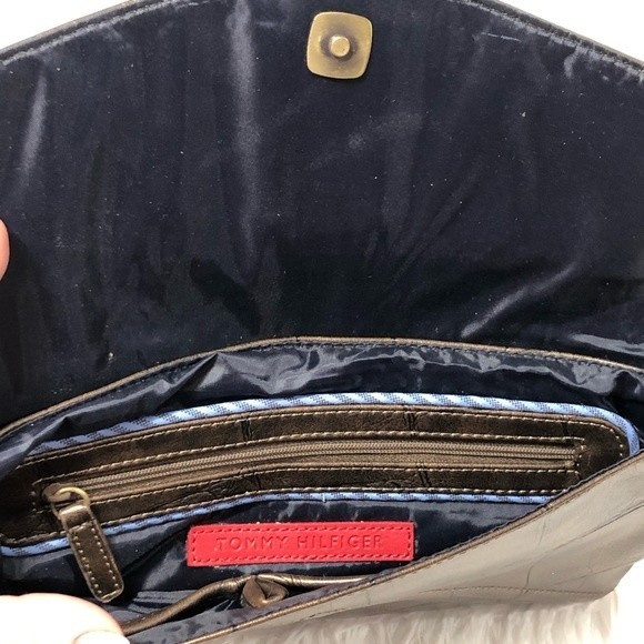 Tommy Hilfiger Crocodile-Embossed Envelope Clutch - Picture 6 of 7